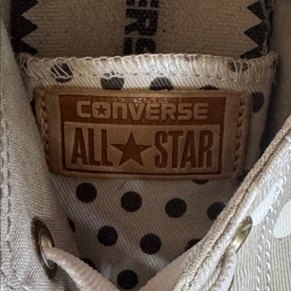 Converse All Star Grey and White Polka Dot Low Top Sneakers - women’s 8 - Picture 2 of 7